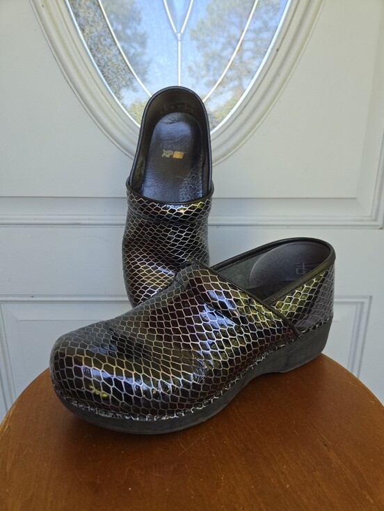 Dansko Shoes - Dansko XP 2.0 Black Anaconda Nursing Clogs
